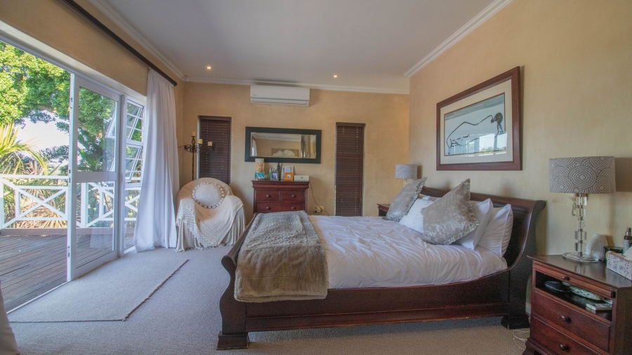 6 Bedroom Property for Sale in Beacon Bay Eastern Cape
